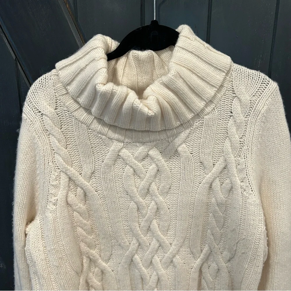 Lands End Womens Chunky Cable Knit Cowl Neck Sweater Plus size 1X Fisherman - Picture 2 of 7